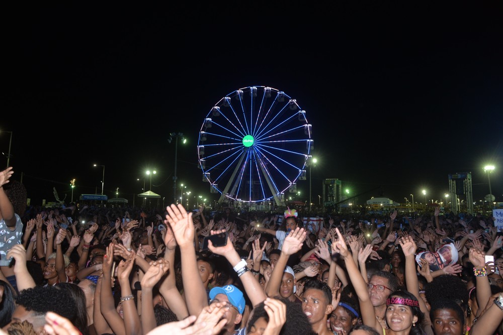 Últimos shows do terceiro dia de Festival Virada Salvador são