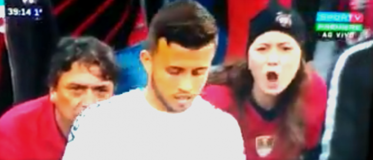 Suposto ato racista contra jogador do Grêmio viraliza nas redes sociais; veja vídeo