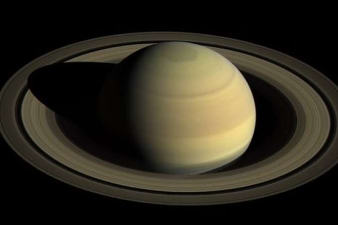 Saturno, o antepenúltimo planeta mais distante do nosso Sol e dono da maior quantidade de luas (JPL-CALTECH/SPACE SCIENCE INSTITUTE/Nasa)