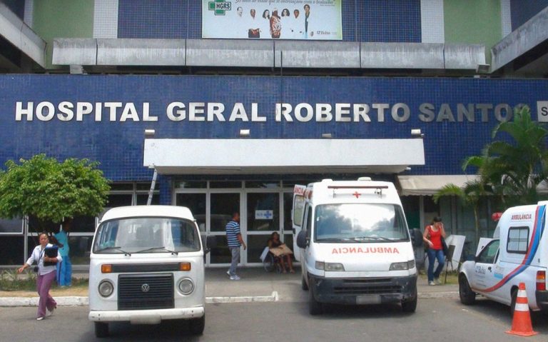 Hospital Roberto Santos, em Salvador — Foto: Ruan Melo/ G1