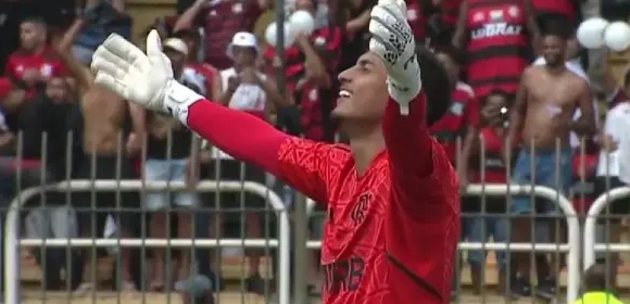 Flamengo vence o Palmeiras nos pênaltis e é campeão do Brasileirão