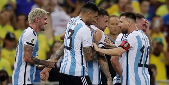 Brasil perde para a Argentina e amarga terceira derrota