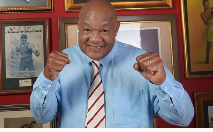 George Foreman, lenda do boxe, morre aos 76 anos